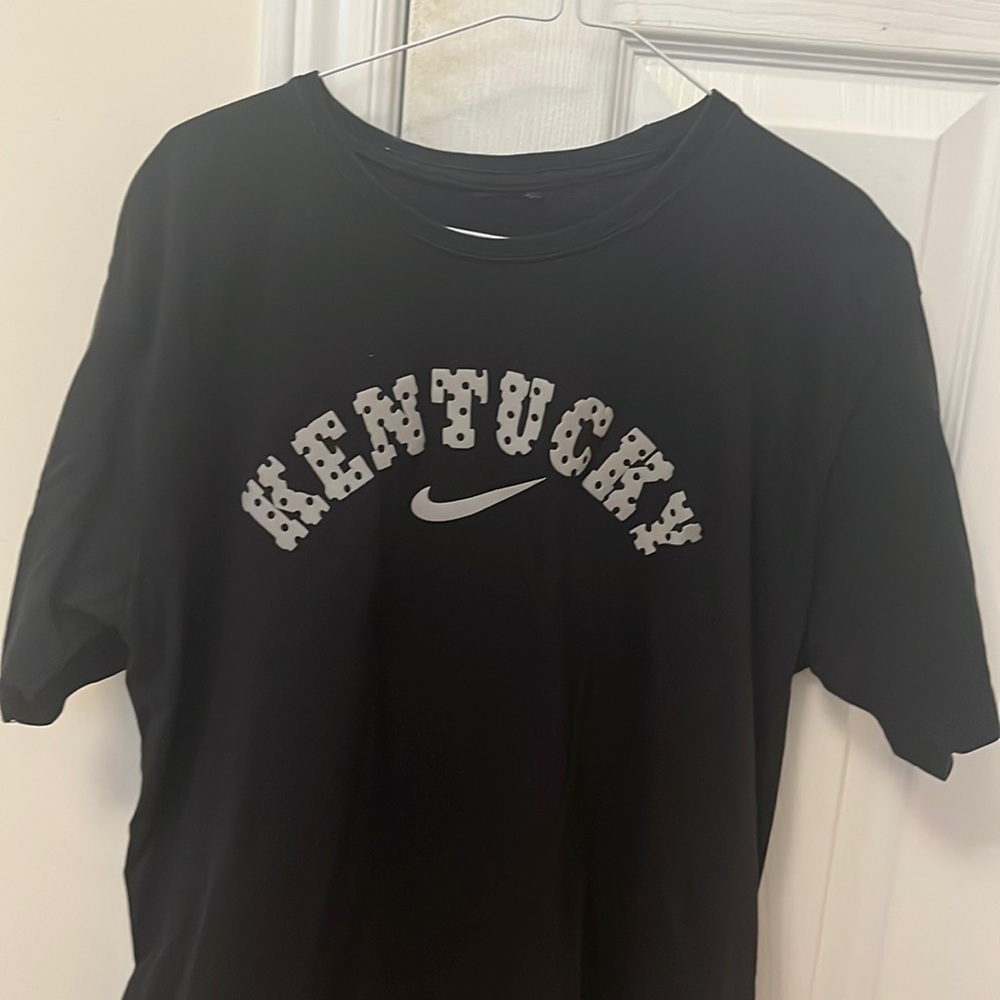 Nike Kentucky Centre Nike Logo